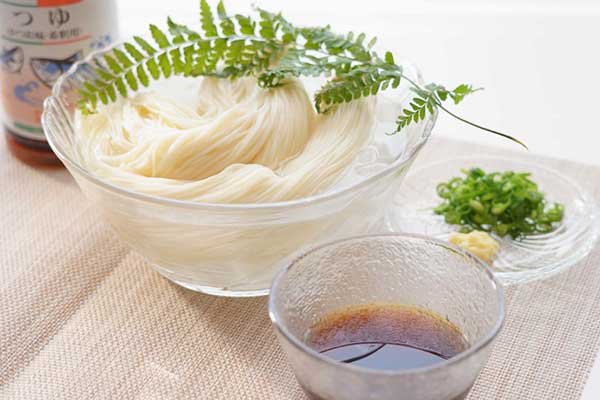 手延べそうめん